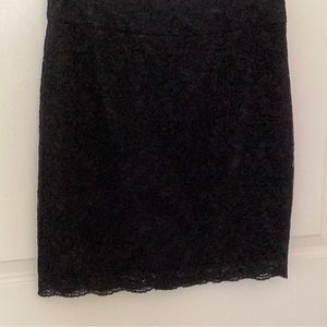 NWT, BANANA REPUBLIC BLK LACE SKIRT Sz 6